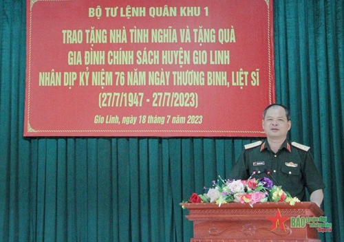  Bộ tư lệnh Quân khu 1 trao nhà tình nghĩa, tặng quà gia đình chính sách ở huyện Gio Linh